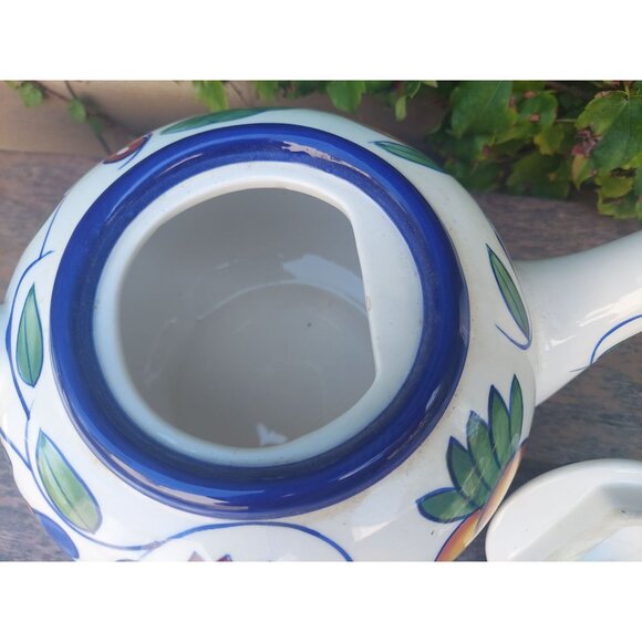 Baum Bros Style-Eyes Ceramic Teapot Rooster & Fruits Design - Picture 4 of 5